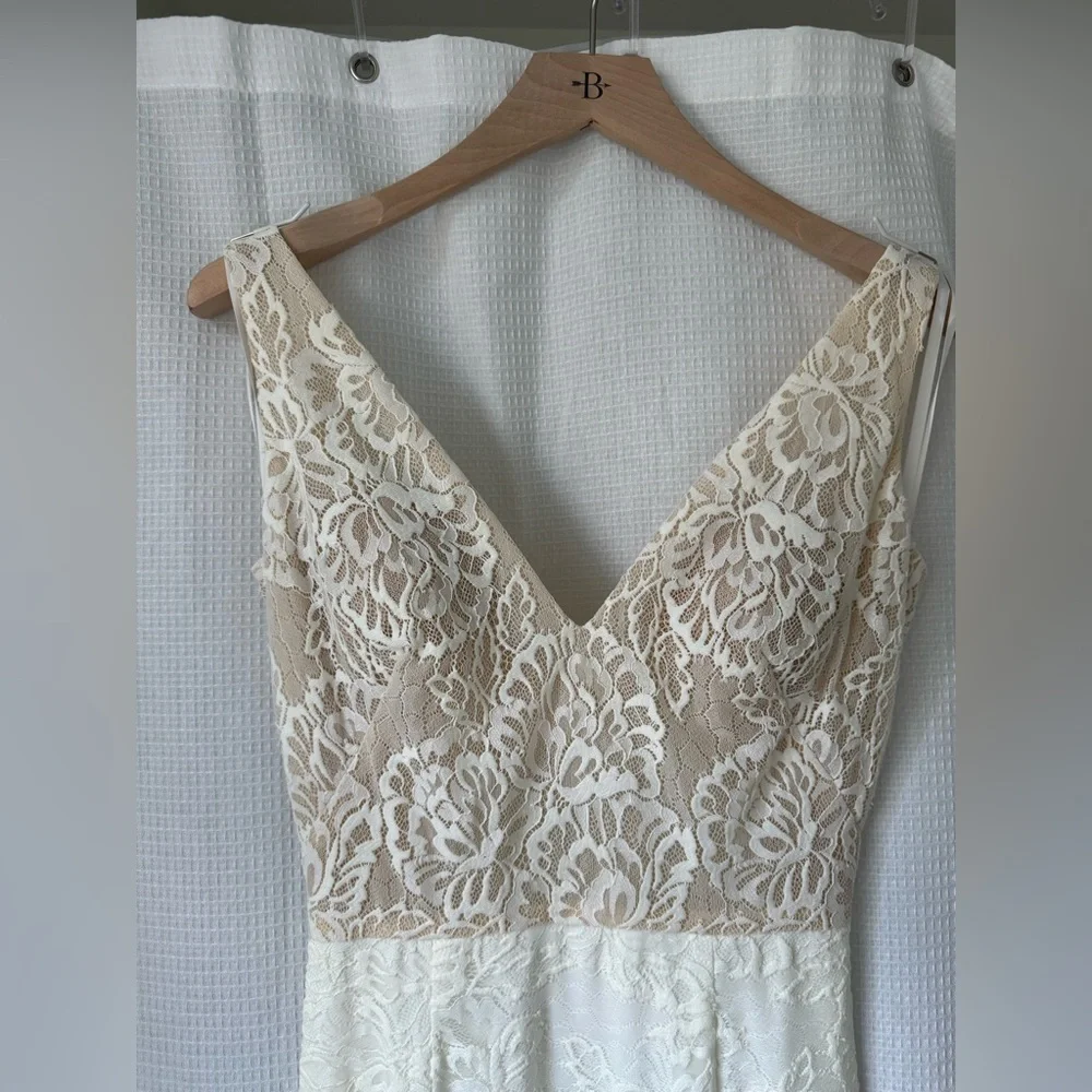 BHLDN Cream Sleeveless V-Neck Wedding Gown - Picture 11 of 16